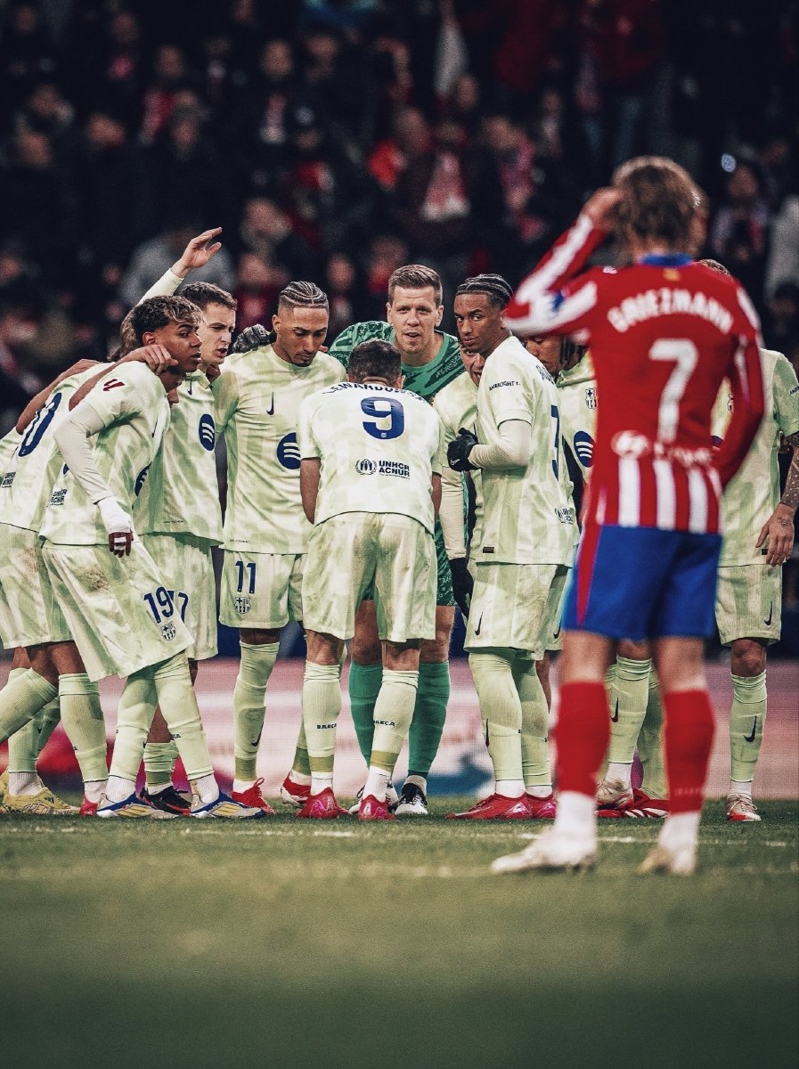 关于利物浦横扫那不勒斯，本泽马一己之力扛起全队的信息