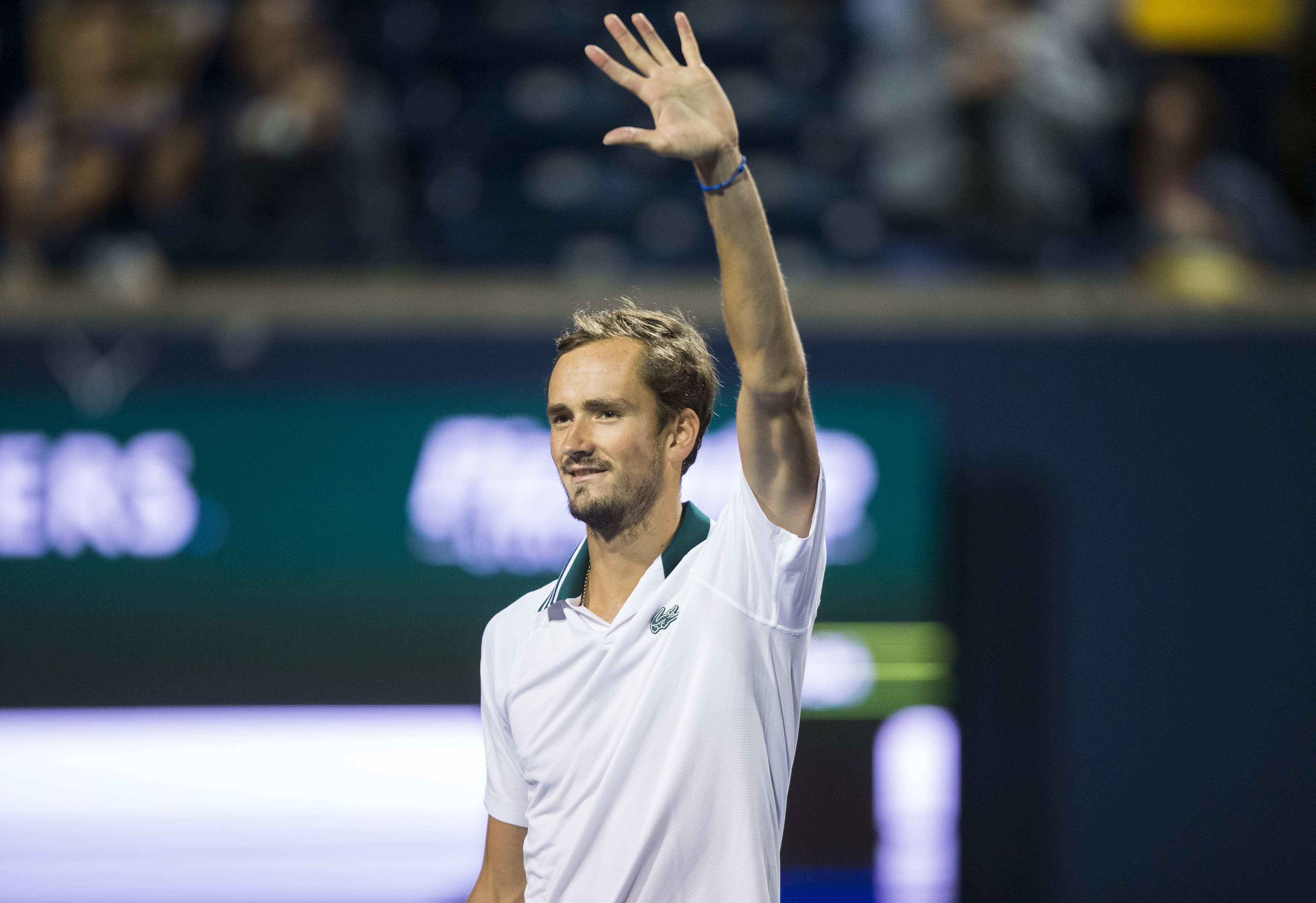 欧洲网球队鏖战世界网球队，梅德韦杰夫高光表现的简单介绍