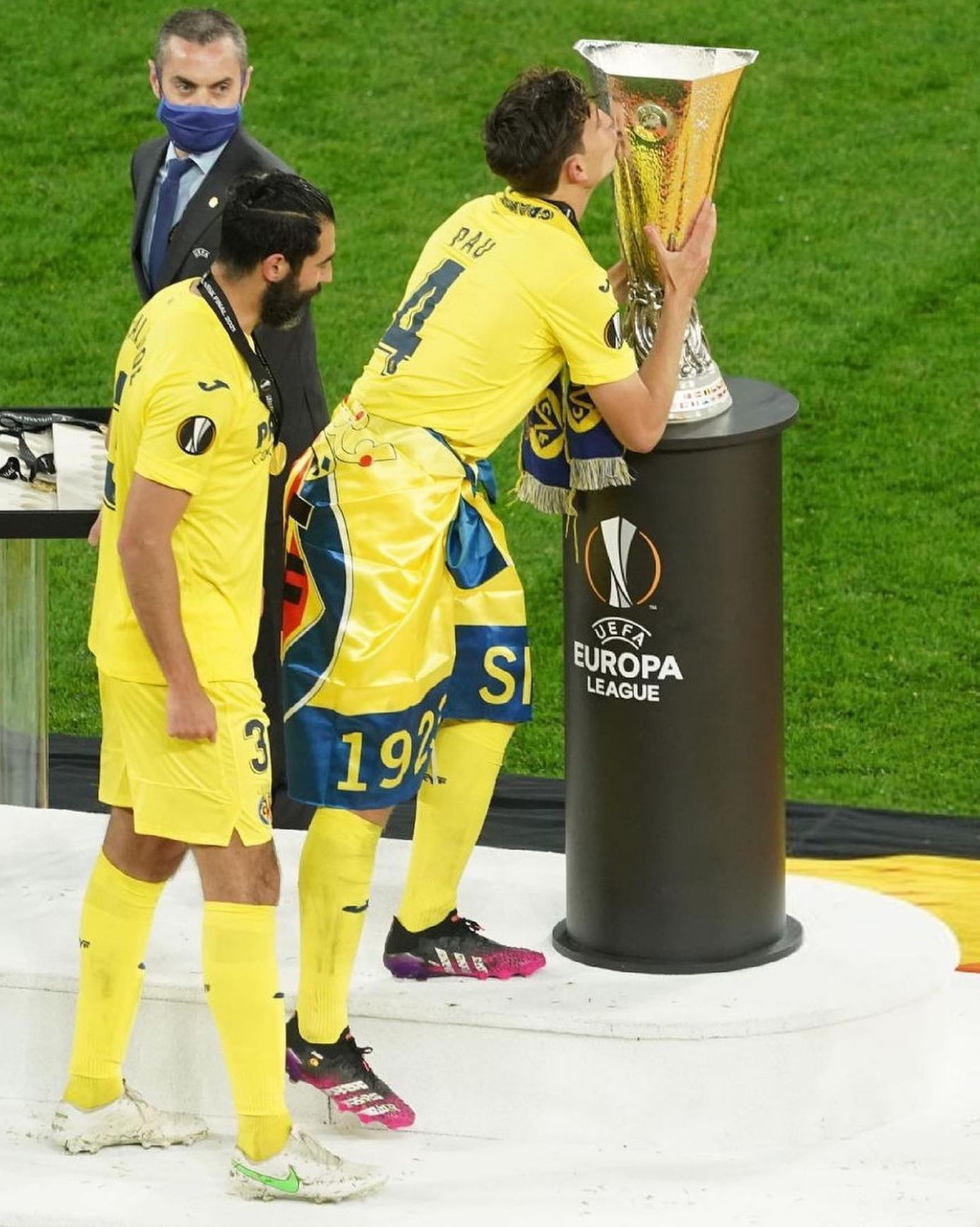 葡萄牙爆冷罗马，费兰·托雷斯打破历史纪录的简单介绍