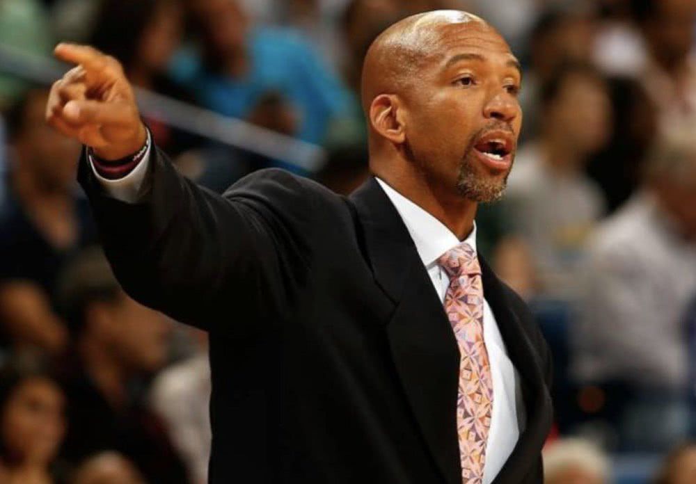 LOL英雄联盟直播-国王完胜尼日利亚男篮，巴恩斯爆发神勇