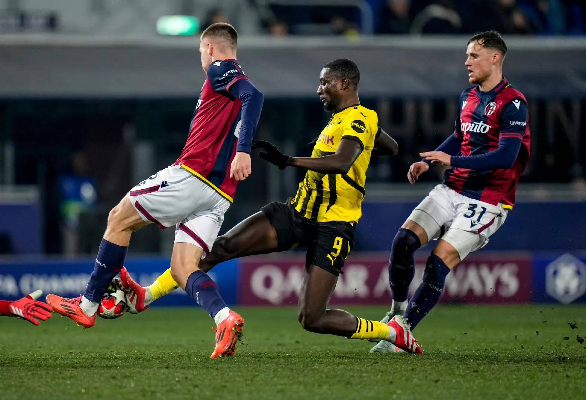 包含今晚欧预赛比赛即将开启，球员备战状态良好的词条