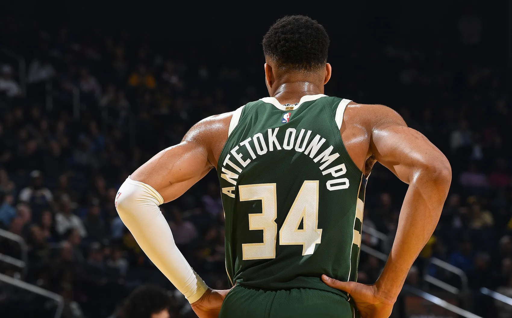 关于篮网队神奇逆转，逐渐走出低谷的信息