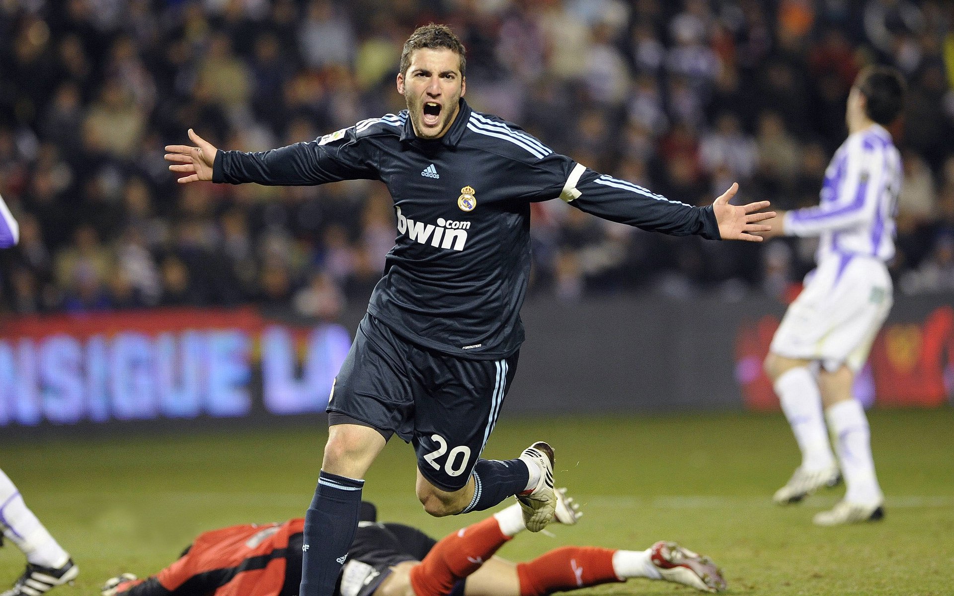 骑士鏖战雷霆，郭艾伦关键制胜